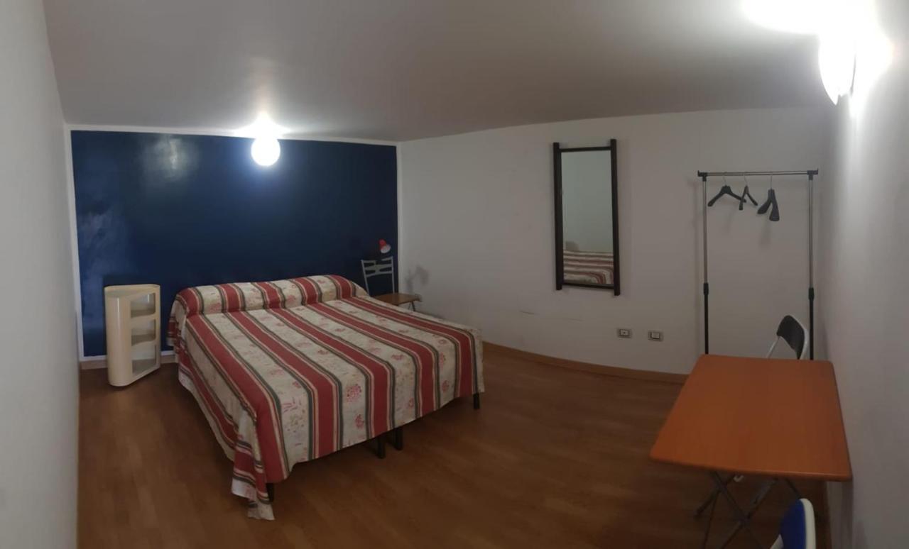 Casa Nonno Enrico In Via Oreto Palermo Bagian luar foto