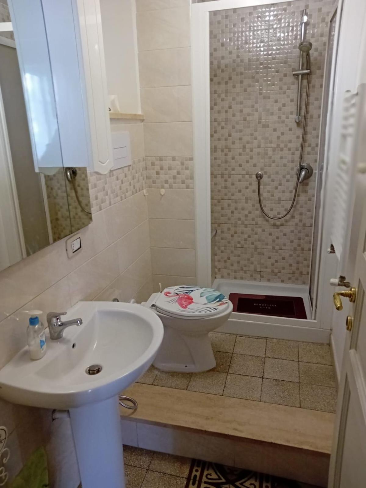 Casa Nonno Enrico In Via Oreto Palermo Bagian luar foto